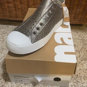 NATIVE Jefferson Bling Shoe Sneaker SZ 9 NWT